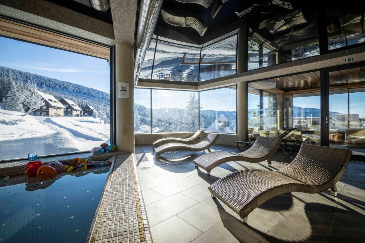 Erlebachova Bouda, Hotel - Resort Svaty Frantisek Шпіндлерув-Млин Екстер'єр фото