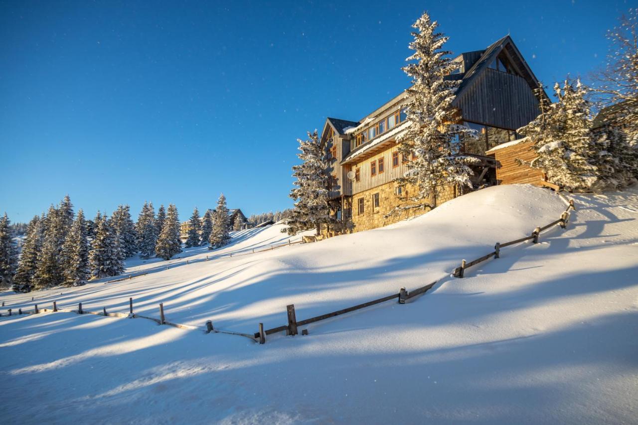 Erlebachova Bouda, Hotel - Resort Svaty Frantisek Шпіндлерув-Млин Екстер'єр фото