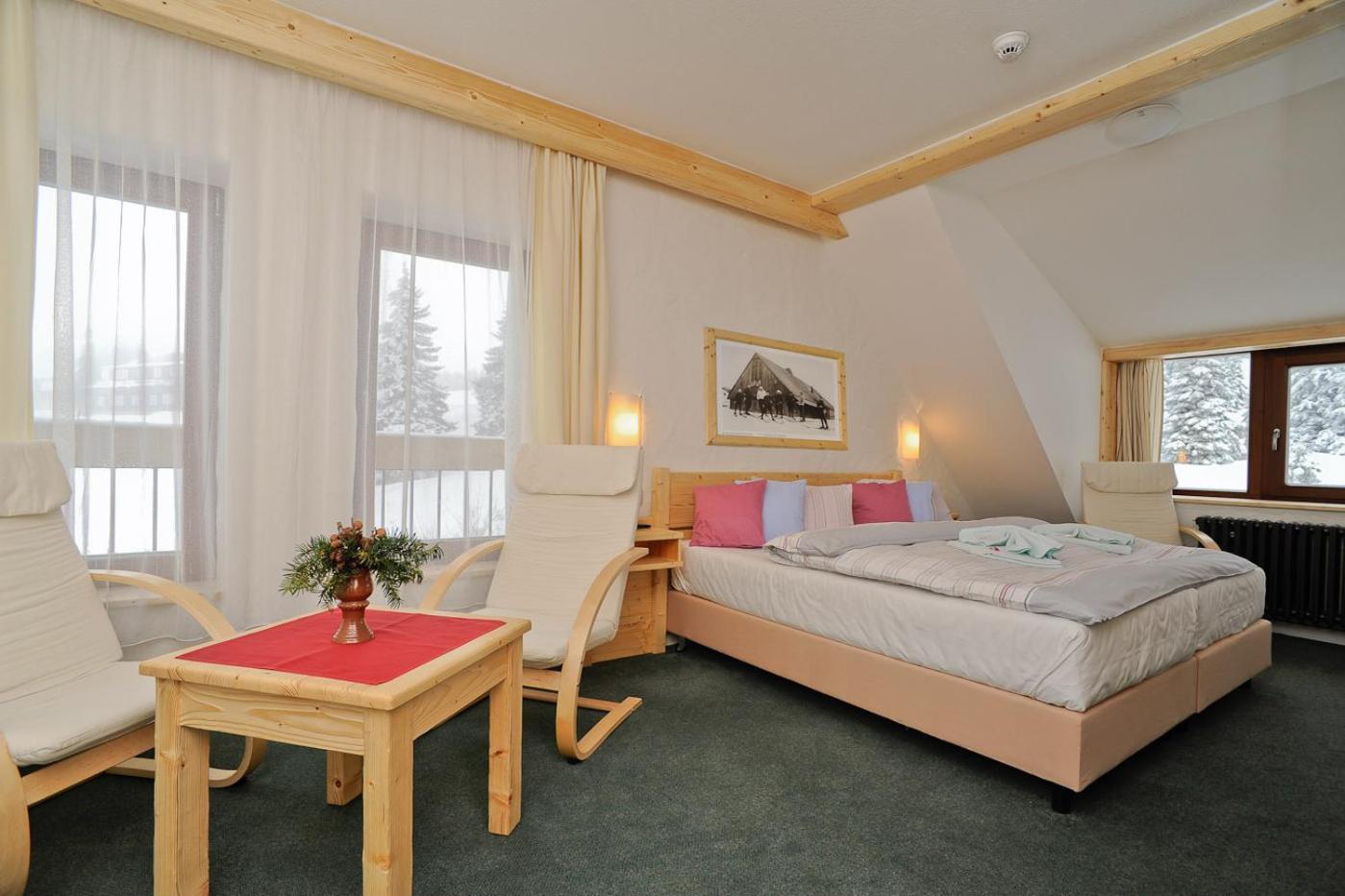 Erlebachova Bouda, Hotel - Resort Svaty Frantisek Шпіндлерув-Млин Екстер'єр фото