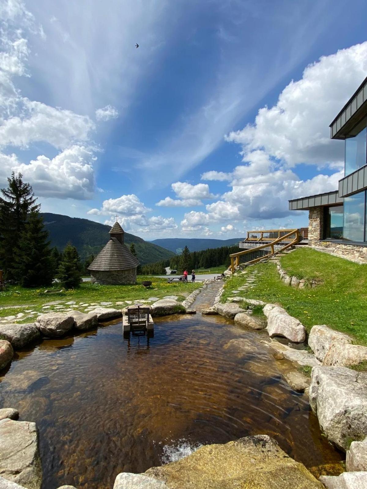 Erlebachova Bouda, Hotel - Resort Svaty Frantisek Шпіндлерув-Млин Екстер'єр фото