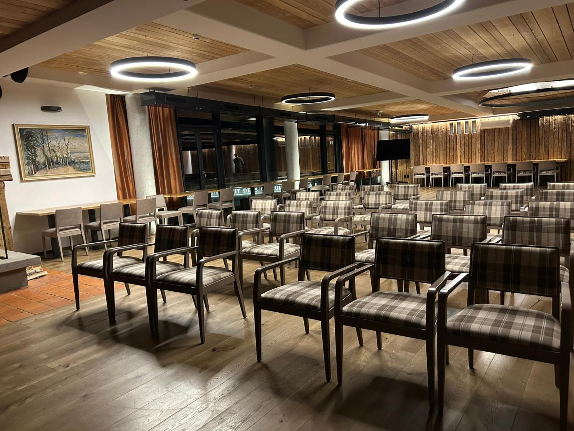 Erlebachova Bouda, Hotel - Resort Svaty Frantisek Шпіндлерув-Млин Екстер'єр фото